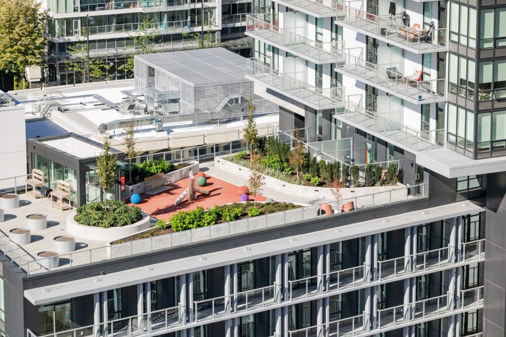Outdoor children’s play area at Comma King George.