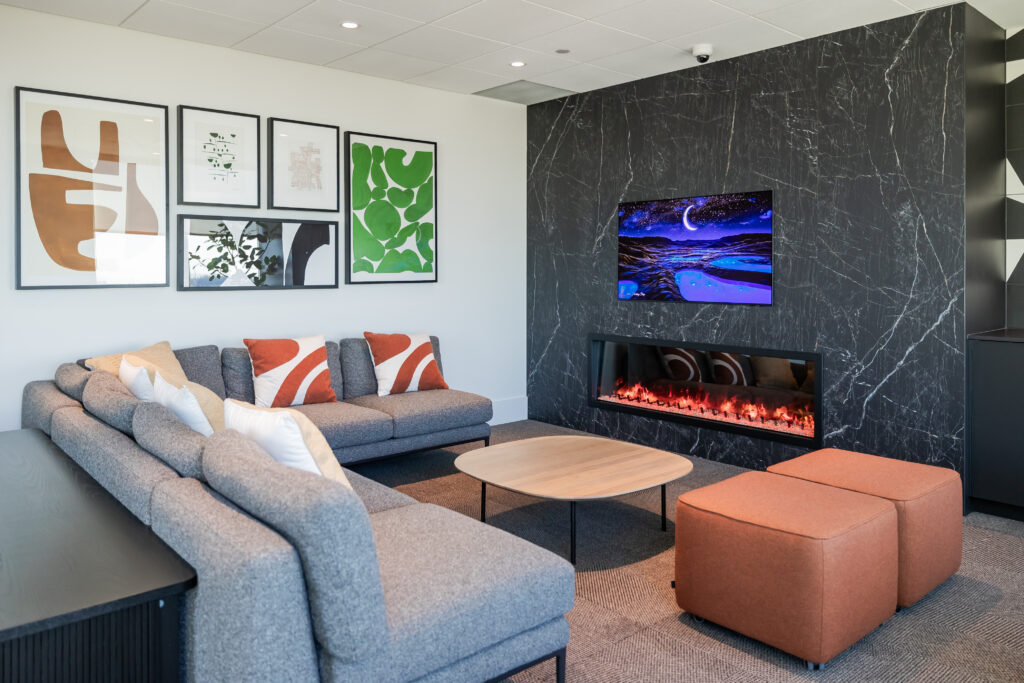 Shared lounge at Comma King George.